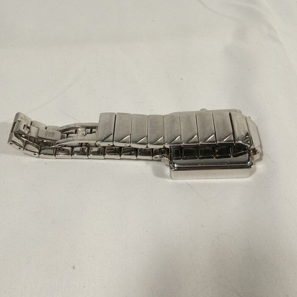 Nixon Modern Love "The Metric" Quartz Analog Women's Watch B&W - New Battery - Picture 7 of 10